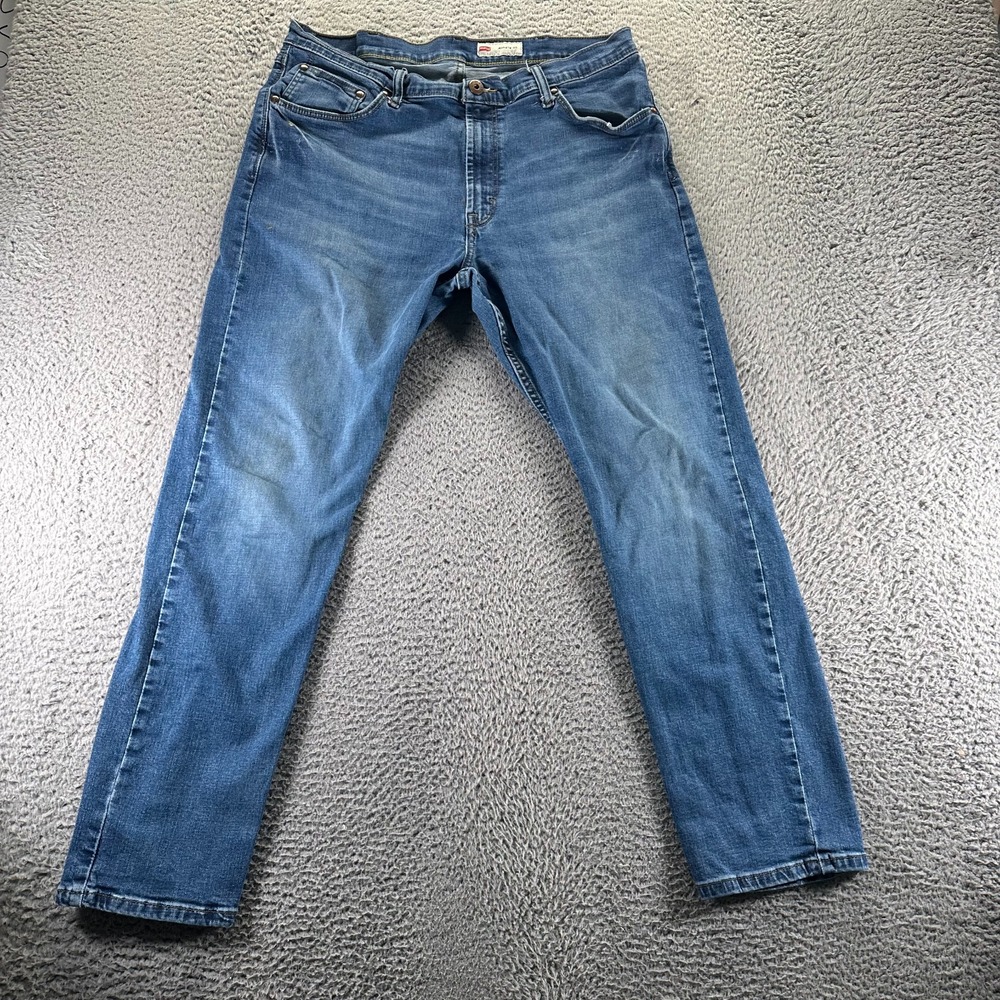Wrangler Jeans Mens 36x32 Blue Denim Cotton Straight Athletic Fit Faded Workwear